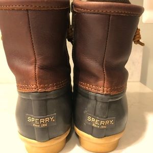 Sperry Duck Boots size 6